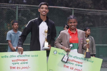 জাতীয় টেনিসে চ্যাম্পিয়ন জারিফ-সুমাইয়া