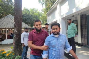 পরীক্ষা দিতে এসে ইবির দুই ছাত্রলীগ নেতাকর্মী আটক