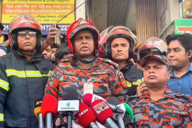হোটেল বা পার্লার থেকে আগুনের সূত্রপাত হতে পারে: ফায়ার সার্ভিস