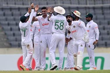 ক্রিকেটারদের বেতন ও ম্যাচ ফি বাড়ানোর সিদ্ধান্ত বিসিবির