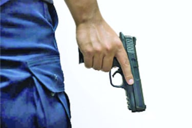 জামিনে বেরিয়ে অপরাধে