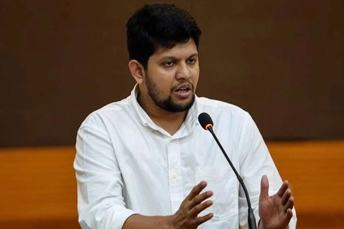 মব জাস্টিসসহ অস্থিতিশীলতা সৃষ্টিকারীরা নজরদারিতে রয়েছে : তথ্য উপদেষ্টা