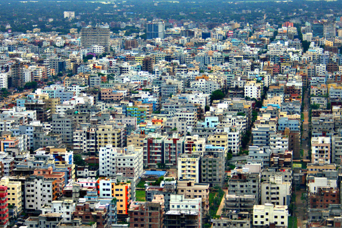 কীভাবে বাঁচবে ঢাকা