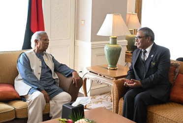 প্রধান উপদেষ্টার সঙ্গে বিমসটেক মহাসচিবের সাক্ষাৎ