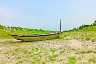 হারিয়েছে ৭ ধুঁকছে ১১ নদী
