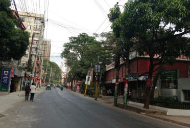 এখনো ফাঁকা বন্দরনগরী