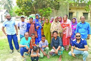 যৌথ পরিবারের গল্প