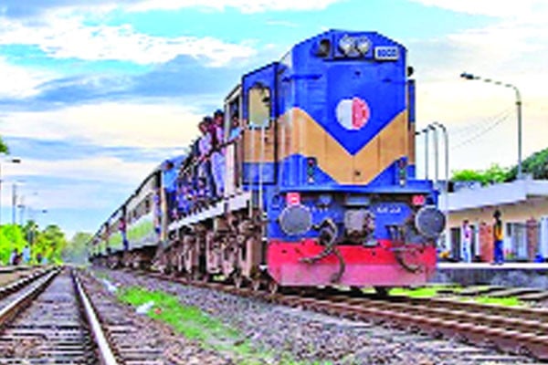 রেললাইনে লাশ রহস্য