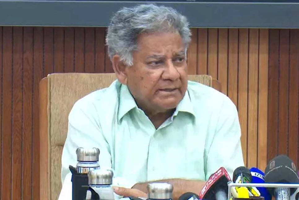 মালিক-শ্রমিক এক কাতারে দাঁড়ালেই সমাজের চিত্র বদলে যাবে : শ্রম উপদেষ্টা