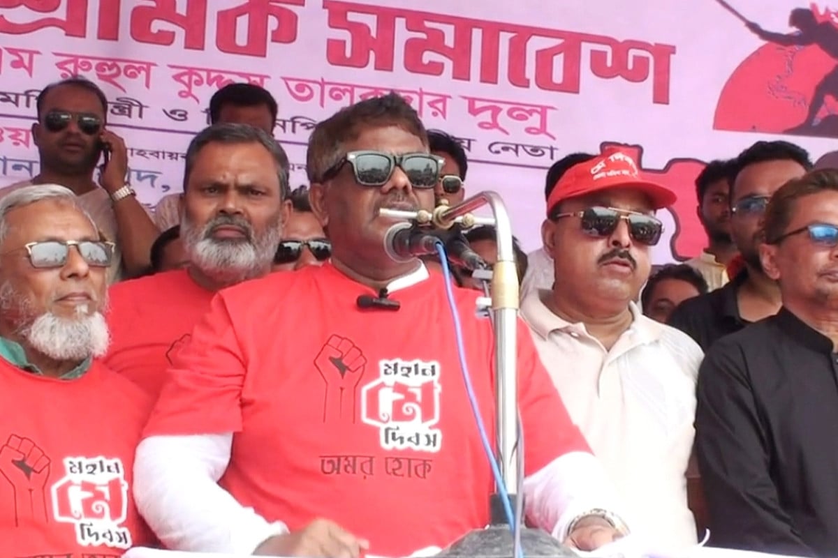 শ্রমিকদের রক্তের বিনিময়ে আমরা গণতন্ত্র পেয়েছি: দুলু