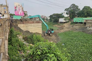 মগড়া নদীর ওপর নতুন সেতু নির্মাণ, পরিবেশ নিয়ে উদ্বেগ