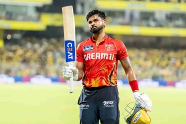 ম্যাচসেরা হয়ে পেলেন ১ লাখ, জরিমানা দিলেন ১২ লাখ