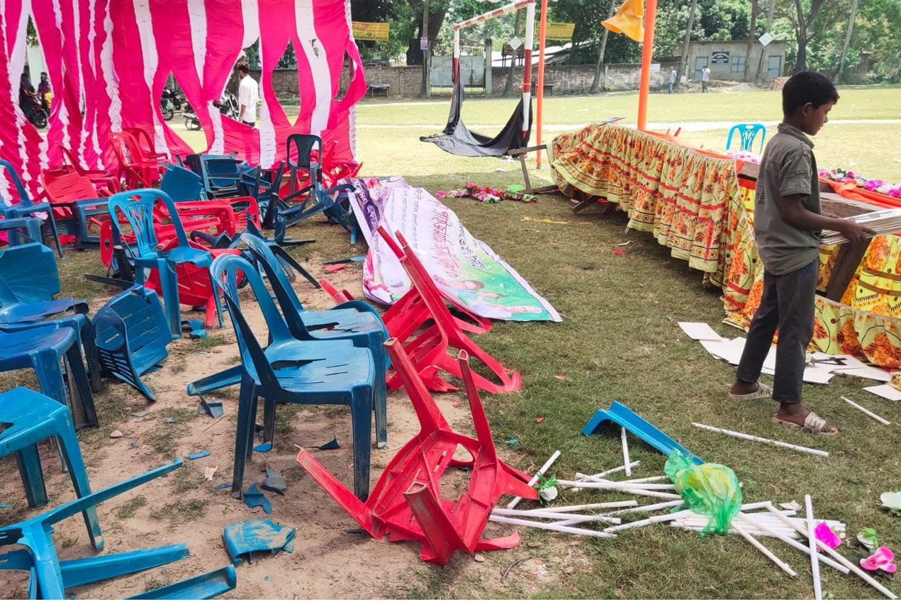রাজশাহীতে খেলার মাঠে ককটেল হামলা