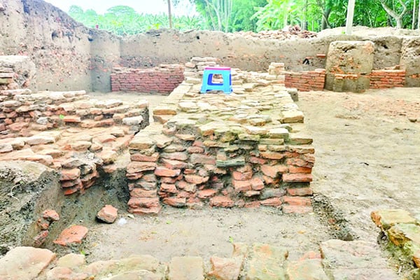 মিলছে সুলতানি ও মোগল আমলের নিদর্শন