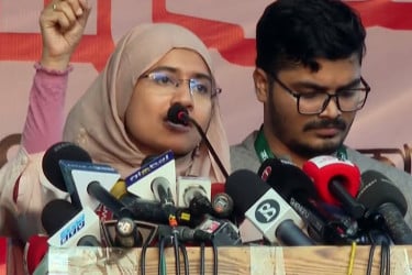 মৌলিক সংস্কার আদায় না করে মাঠ থেকে যাব না: সামান্তা