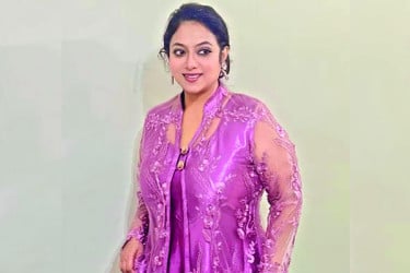 কখন ফিরছেন শাবনূর