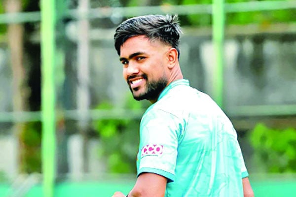ইমার্জিং দলে আকবর আলি