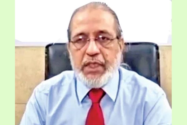 আয়নাঘরে তৃপ্তিসহকারে কখনো খেতে পারিনি