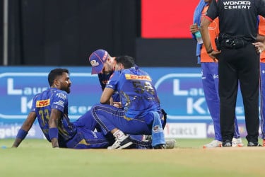 অনুশীলনে চোট পেয়ে কপালে ৭ সেলাই পড়ল হার্দিকের
