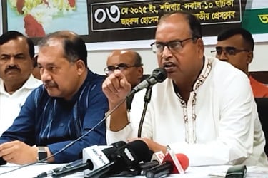 বিএনপির সমর্থনে ইউনূস সরকার টিকে আছে : শামসুজ্জামান দুদু