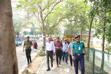 হাতিরঝিল ও পূর্বাচল পরিদর্শনে রাজউক চেয়ারম্যান