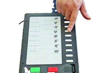 ইভিএমে এখনো জটিলতা