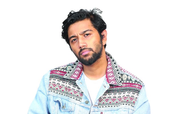 ট্রেন্ডিংয়ের শীর্ষে প্রীতম