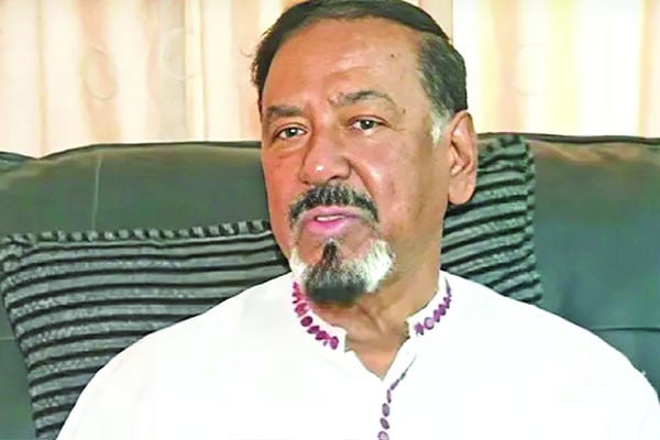 সাকিবকে আওয়ামী লীগে যোগ দিতে নিষেধ করেছিলাম