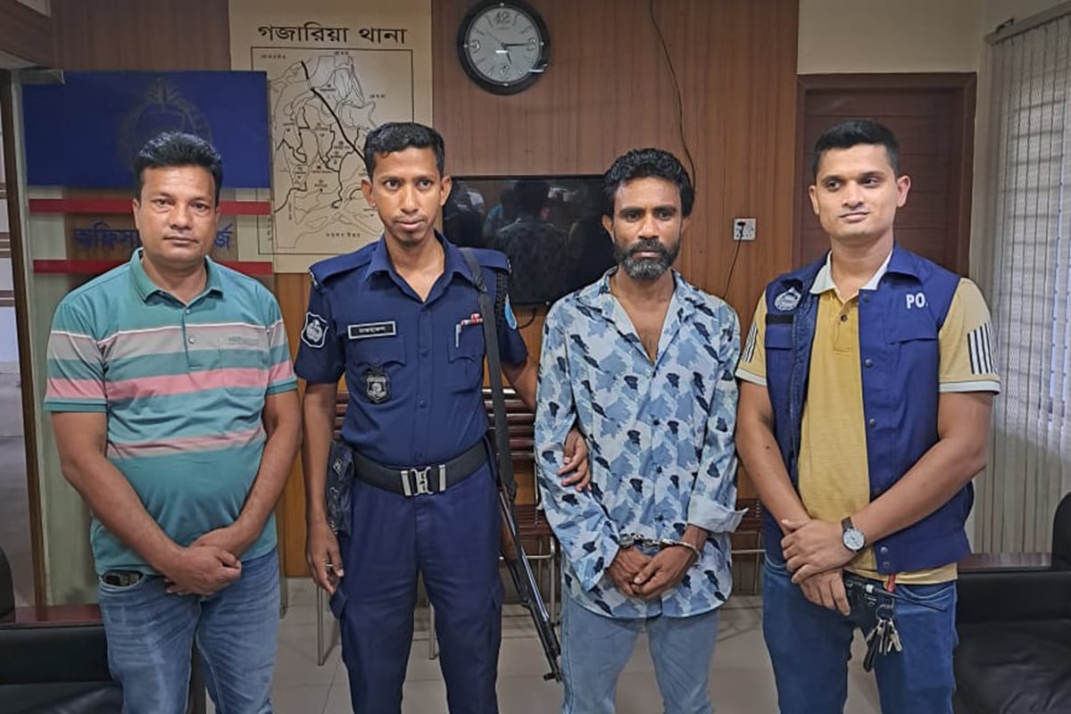 গজারিয়ায় স্বর্ণকারকে ছুরিকাঘাত করে চেইন ছিনতাই, আটক ১