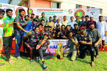 গাইবান্ধায় ইনডিপেনডেন্স কাপে চ্যাম্পিয়ন জুলাই ফাইটার্স