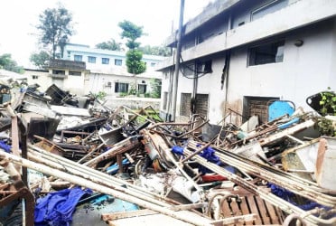 নোয়াখালী জেনারেল হাসপাতালে আগুন, বিদ্যুৎ সংযোগ বিচ্ছিন্ন