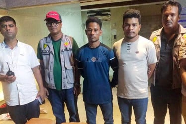 রাজধানীতে মাদকসহ দুই কারবারি গ্রেফতার