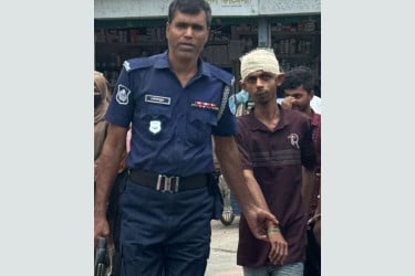 আড়াইহাজারে ডাকাতিকালে আটক ১