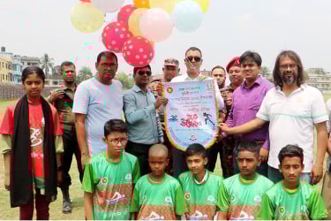 নওগাঁয় অনূর্ধ্ব-১৫ বালক-বালিকাদের সাঁতার-এ্যাথলেটিক্স প্রশিক্ষণের উদ্বোধন