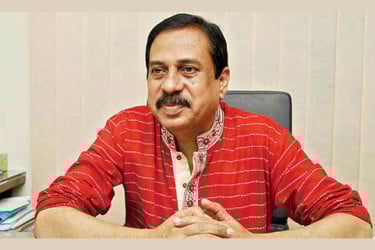 ‘প্রশ্ন করার জন্য সাংবাদিকের চাকরি যায়- এমন দেশে মুক্ত গণমাধ্যম দিবস পালন করছি’
