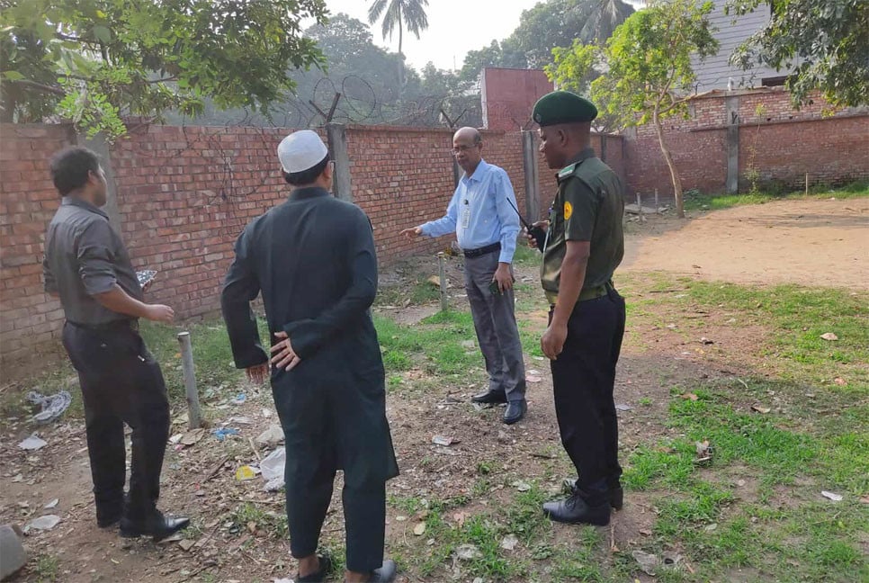 হাতিরঝিলে চলাচলে শৃঙ্খলা ও সবুজায়ন বাড়াতে নির্দেশনা
