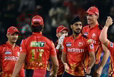 লক্ষ্ণৌকে হারিয়ে প্লে-অফের আরও কাছে পাঞ্জাব