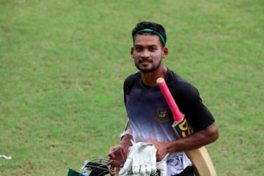 ‘অভিজ্ঞতার জন্য শান্তকে টি-টোয়েন্টি দলে রাখা হয়েছে’