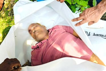 কালীগঞ্জে  ট্রাক চাপায় মোটরসাইকেল চালক নিহত