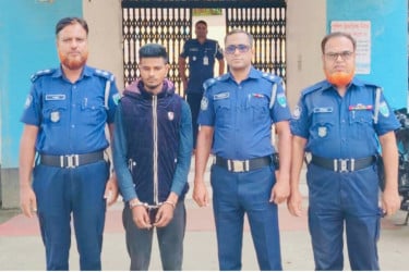 প্রেমিকাকে ধর্ষণের অভিযোগে শ্রীঘরে প্রেমিক