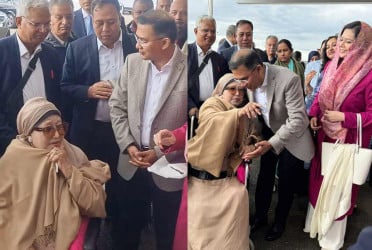 ‘ভাইয়ার দিকে খেয়াল রেখো’, বিমানে ওঠার আগে বললেন খালেদা জিয়া