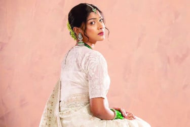 গুলমোহরে সারিকা