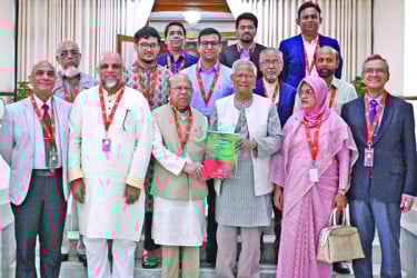 স্বাস্থ্যে আমূল পরিবর্তনের সুপারিশ