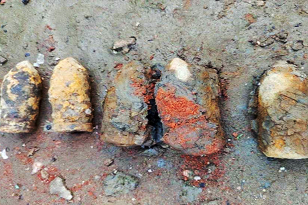 চট্টগ্রামে বোমাসদৃশ বস্তু উদ্ধার