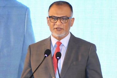 আগের সরকার ব্যয়ের মহোৎসব করেছে : বাণিজ্য উপদেষ্টা