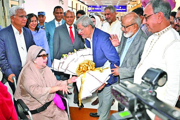 বিএনপি চেয়ারপারসন বেগম খালেদা জিয়াকে স্বাগত