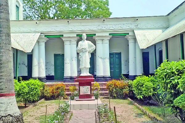 পতিসরে নানান আয়োজন