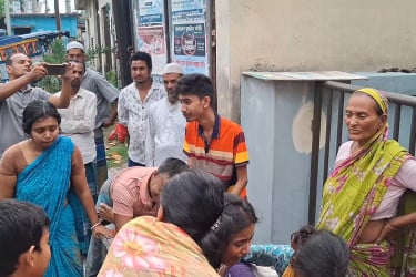 শরীয়তপুরে দুই পক্ষের সংঘর্ষে শিক্ষক নিহত