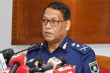 পাক-ভারত সংঘাত : সীমান্ত জেলাগুলোতে পুলিশকে সতর্ক থাকার নির্দেশ