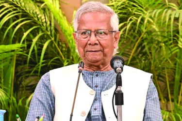 শেয়ারবাজার নিয়ে বৈঠকে বসছেন প্রধান উপদেষ্টা